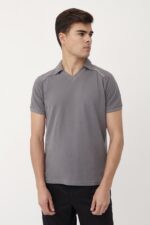 Polo Cuello Pico Regular Fit